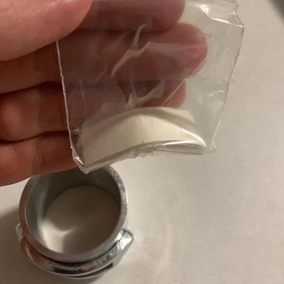 𝅺POTTERY Barn Placecard Napkin Rings Silver Tone- like new- set of 4 - Picture 7 of 11